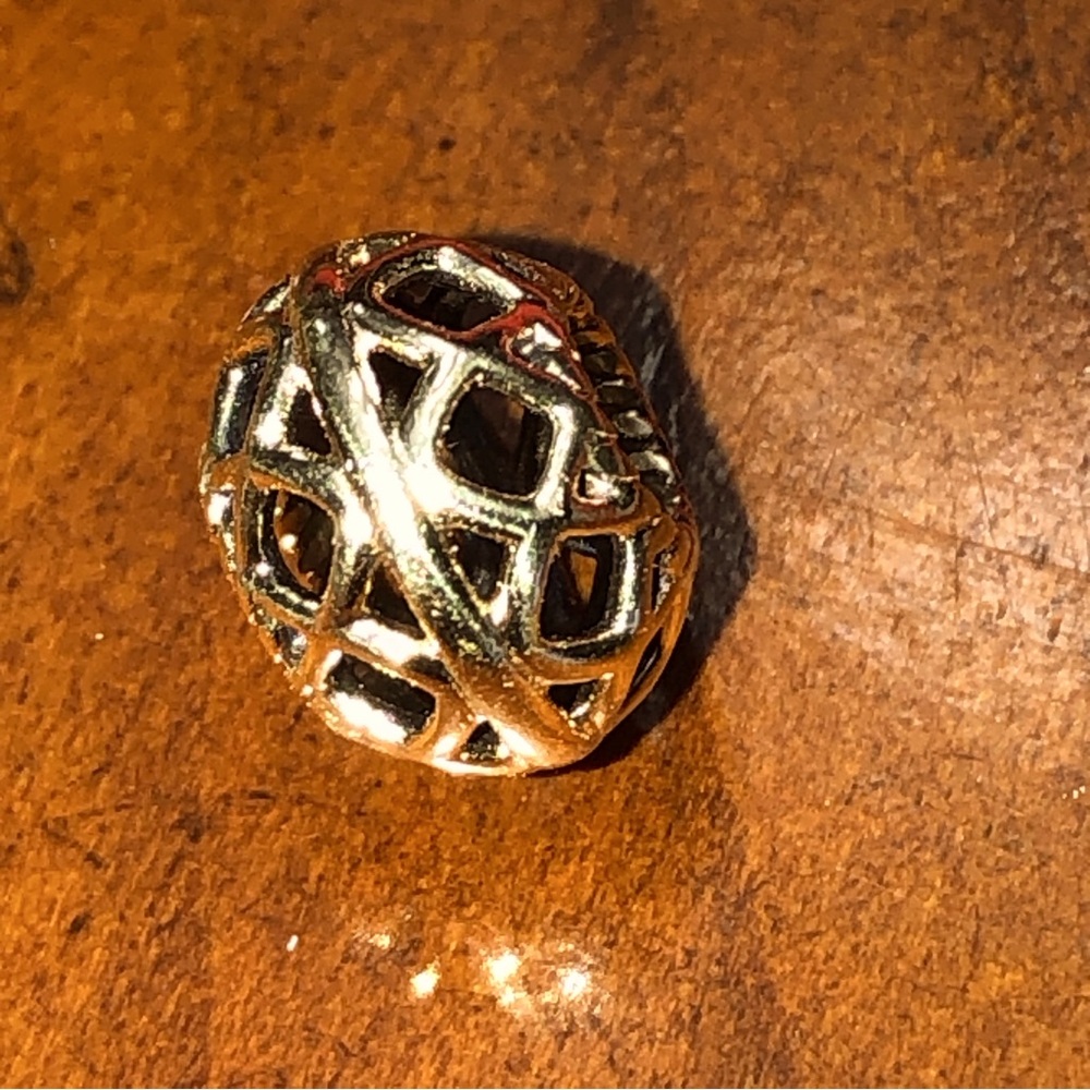 Pandora Solid 14k Open Lattice Charm - image 6